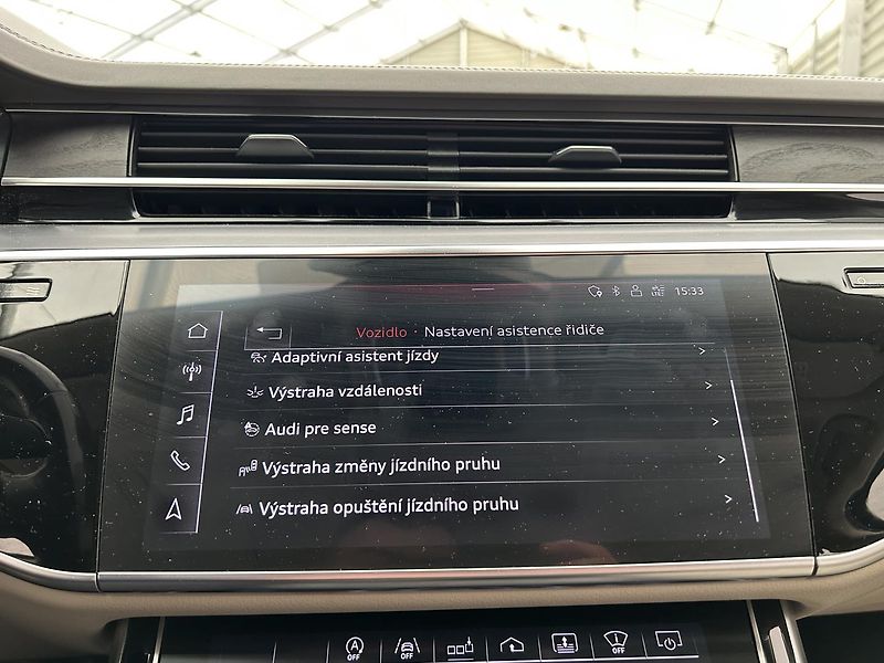 Audi A8 3.0 TDI 4x4 Elegance - fotka 13 z 34
