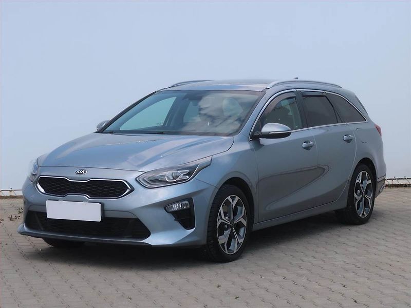 Kia Ceed (2018) Gold 1.6 CRDi, Automat - fotka 2 z 22