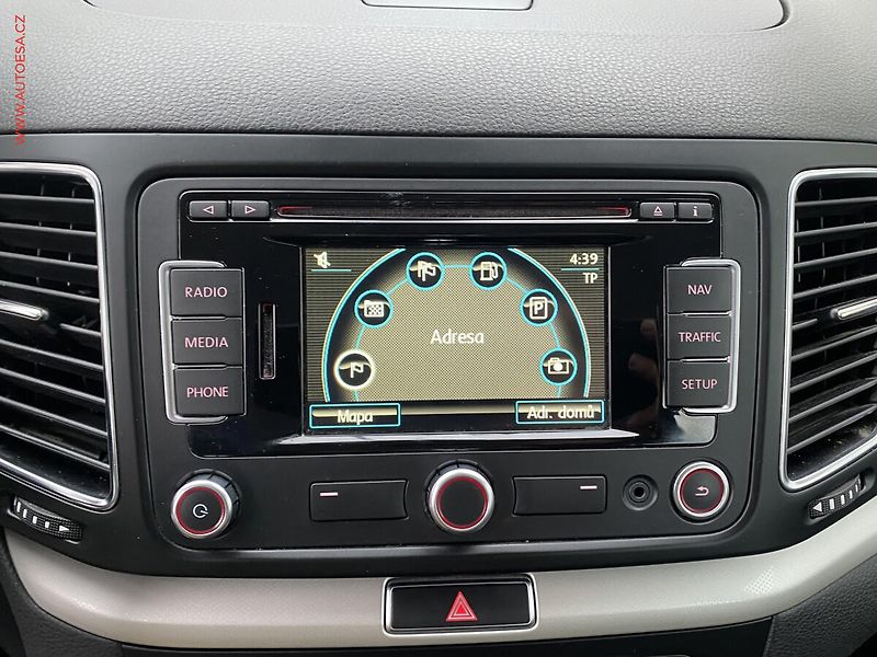 Seat Alhambra (2012) 2.0 TDi 4x4, Style, TZ - fotka 17 z 18