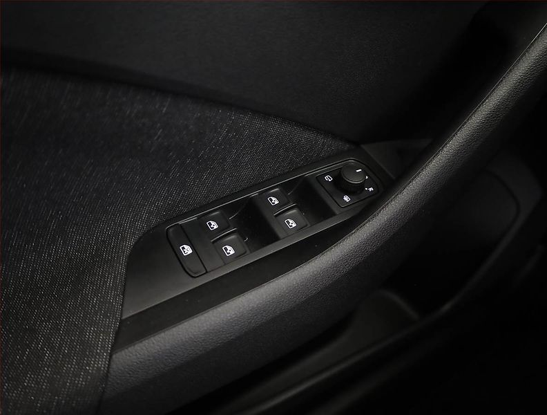Škoda Scala (2025) Selection 1.0 TSI - fotka 16 z 18