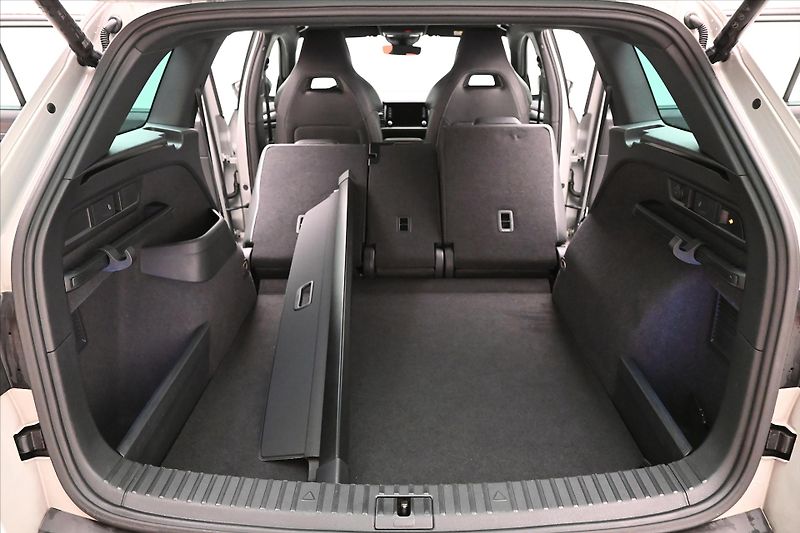 Škoda Kodiaq 1,5 TSI 110kW SportLine DSG Zá - fotka 11 z 33