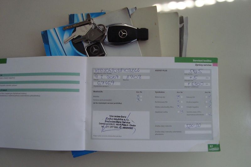 Mercedes-Benz Třídy C (2008) 220CDi,AUT,ČR,Servisní kniha - fotka 61 z 65