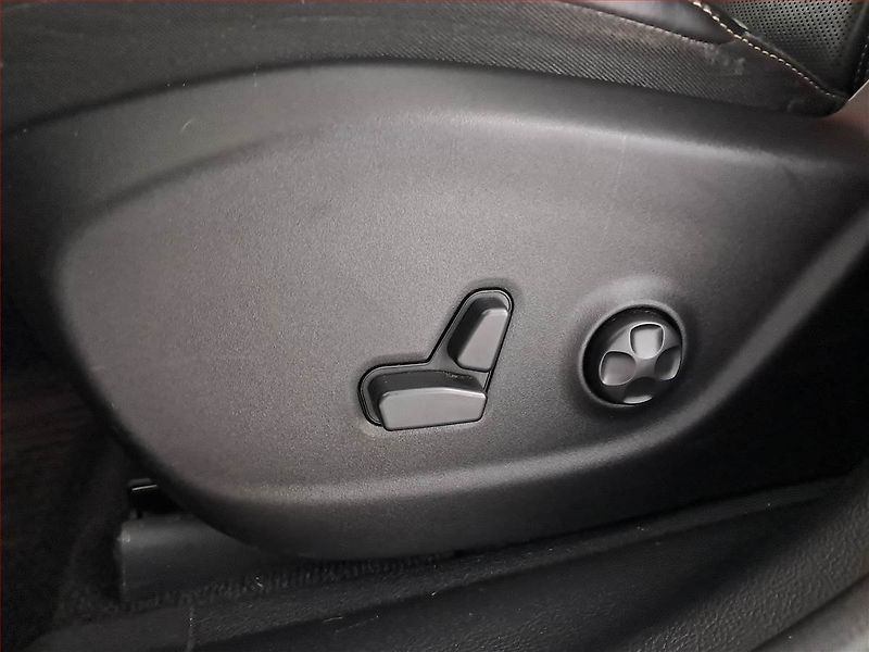 Jeep Cherokee (2016) 2.2 MultiJet, 4X4, Automat - fotka 24 z 24