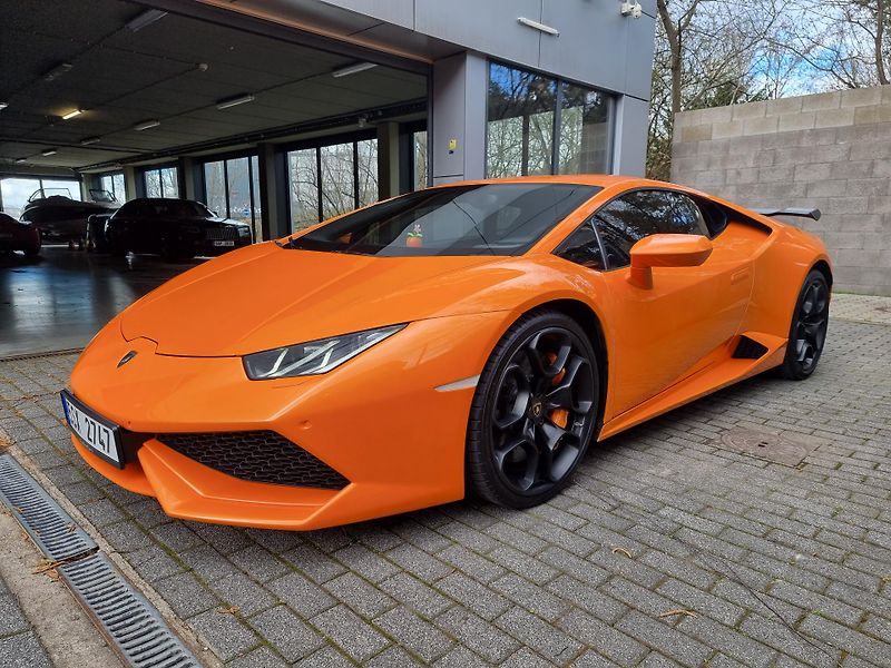 Lamborghini Huracán (2016) LP610-4 ORANGE - SERVIS - fotka 7 z 14