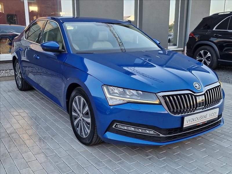 Škoda Superb 2.0TDI DSG Style,ČR,1.Majitel - fotka 3 z 50