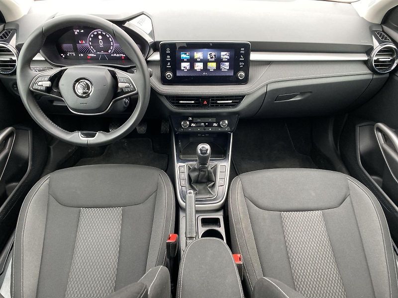 Škoda Fabia (2024) 1.0 TSI Top Selection - fotka 5 z 34