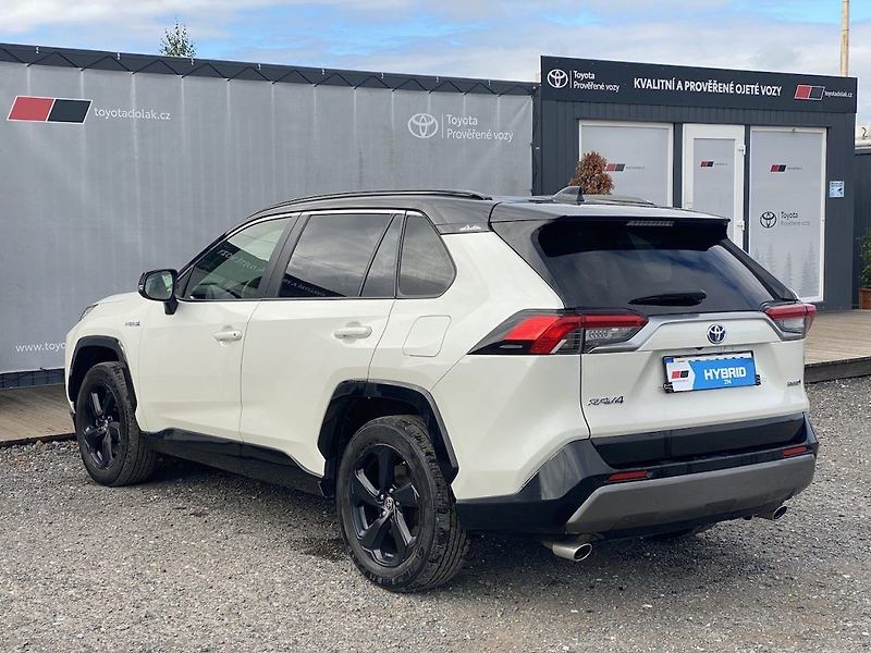 Toyota RAV4 2.5HSD, ČR, Selection, 4x4 - fotka 5 z 18