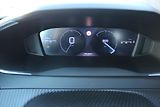 Peugeot 2008 (2026) ALLURE PureTech 100 S&S MAN6 - náhled 9