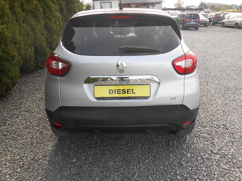Renault Captur 1.5DCi,NAVI, CHROM,ALU!! - fotka 6 z 34