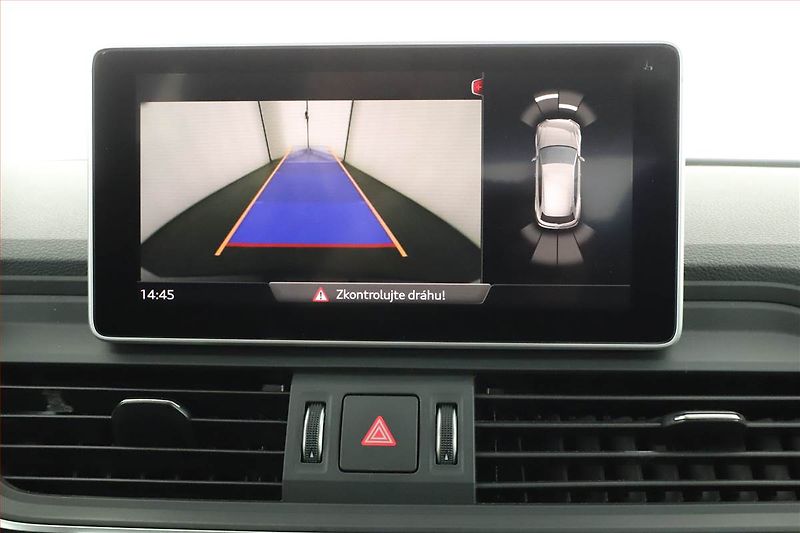 Audi Q5 (2017) basis 2.0 TDI, 4X4, Automat - fotka 18 z 27