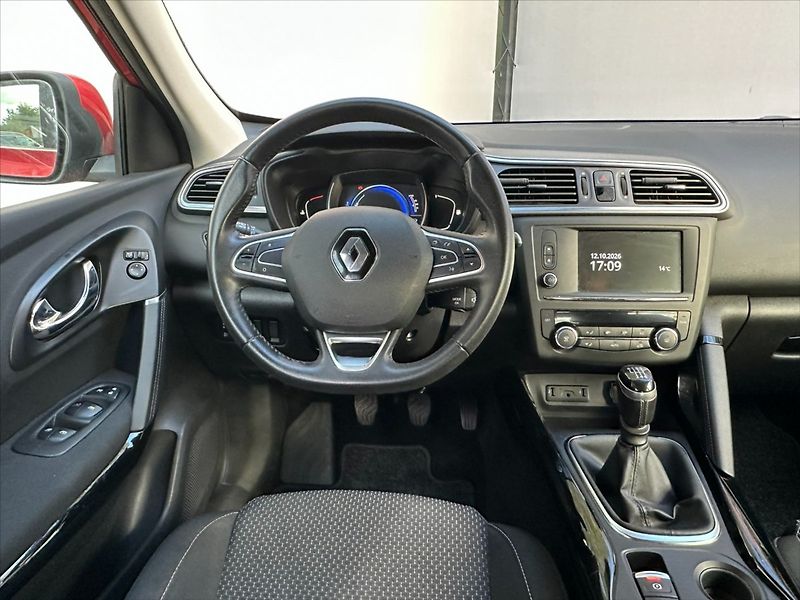 Renault Kadjar 1,2 TCe 96KW-CZ-SERVIS!! - fotka 17 z 39