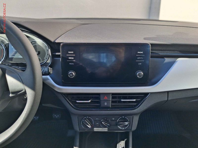 Škoda Kamiq (2021) 1.0 TSI, 2.maj,ČR, AC, temp - fotka 12 z 17