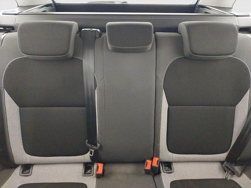 Škoda Fabia (2016) Ambition 1.2 TSI, Serv.kniha - fotka 10 z 16