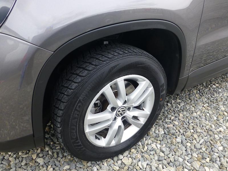 Volkswagen Tiguan 1.4TSi 120PS LIFE FACE-LIFT 1A - fotka 17 z 186