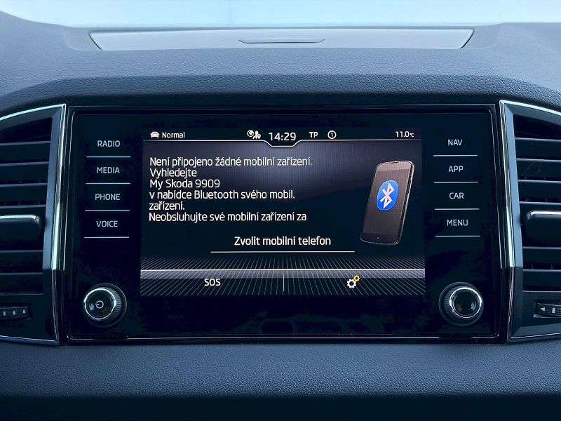 Škoda Karoq (2022) DSG 1.5 TSI / 110 kW / STYLE P - fotka 24 z 30
