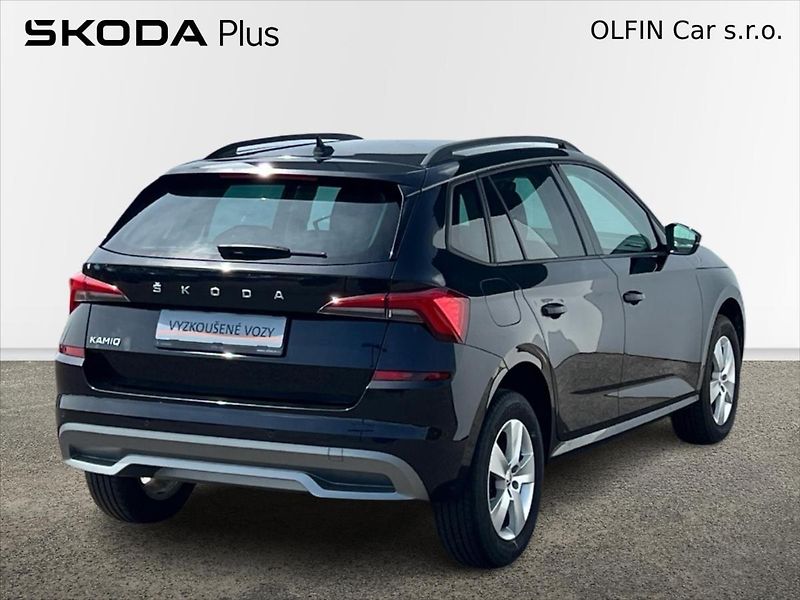 Škoda Kamiq 1,0 TSi 81 kW AMBITION - fotka 2 z 25