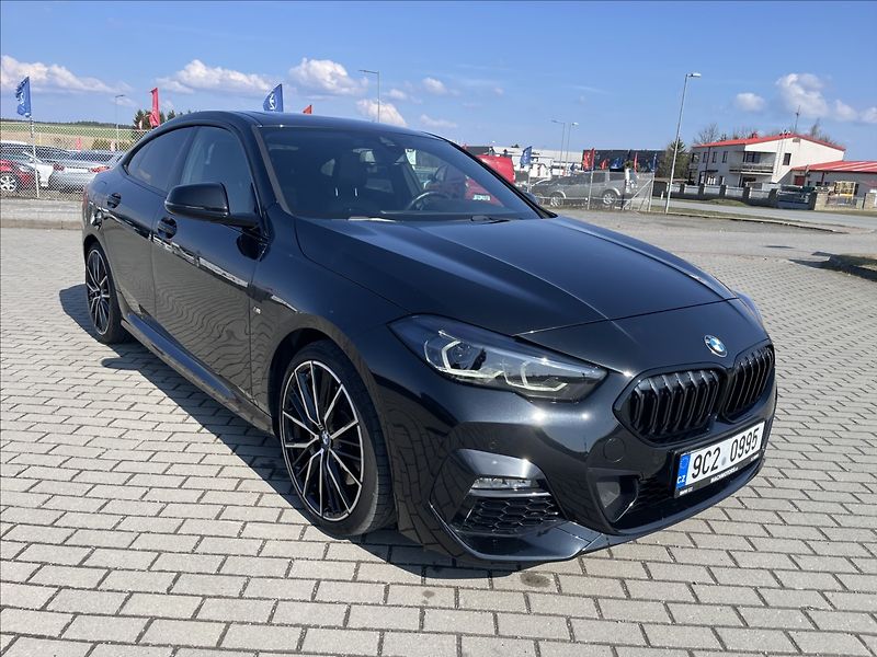 BMW Řada 2 2,0 Grand Coupe 140kw Mpaket A - fotka 33 z 33