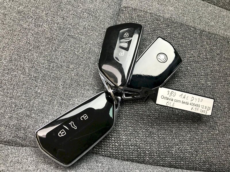Škoda Octavia (2025) COMBI TOP SELECTION 1,5 TSI M- - fotka 26 z 28