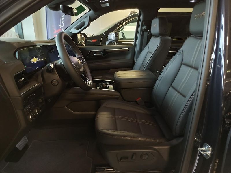 Chevrolet Tahoe (2026) High Country 2026,AWD,kola 24