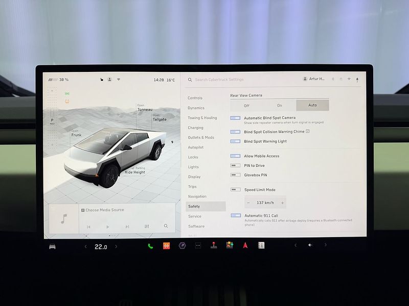 Tesla Ostatní AWD 438 KW FOUNDATION SERIES, - fotka 24 z 31