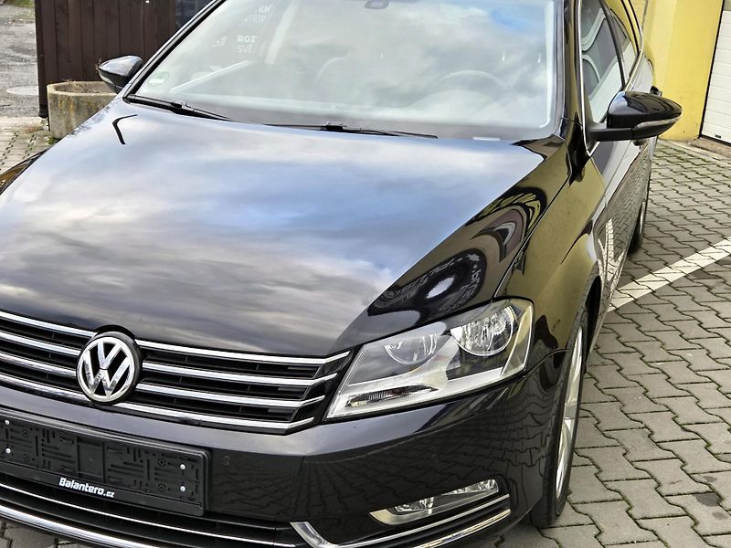 Volkswagen Passat TDi Highline, SERV.KNIHA       - fotka 3 z 51