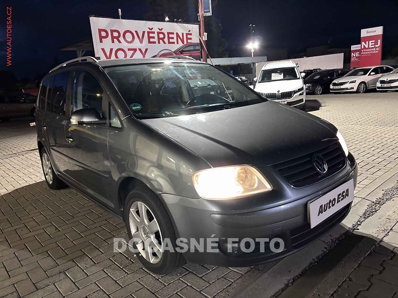 Volkswagen Touran (2006) 1.9 TDi, AC, temp - fotka 1 z 3