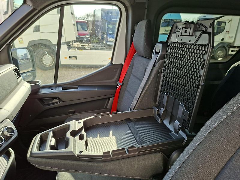 Renault Master (2025) COMBI 9 míst - fotka 23 z 24