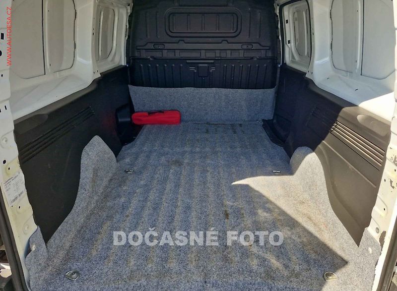 Toyota ProAce City (2022) 1.5D-4D MAXi, 1.maj,ČR, STK4 - fotka 8 z 8