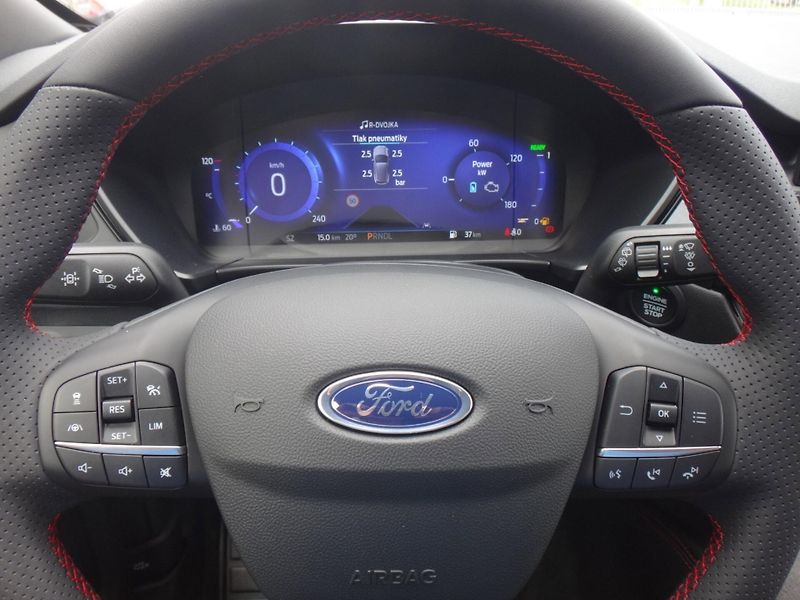 Ford Kuga (2022) ST-Line X, 1.5EcoBoost 110kW/1 - fotka 17 z 24