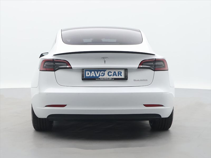 Tesla Model 3 LR 4WD Performance SOH 99% - fotka 6 z 28