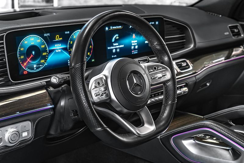 Mercedes-Benz GLS 580 4MATIC BURM/360/HUD/7/AIR/ - fotka 14 z 23