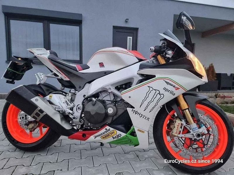 Aprilia RSV4 R.