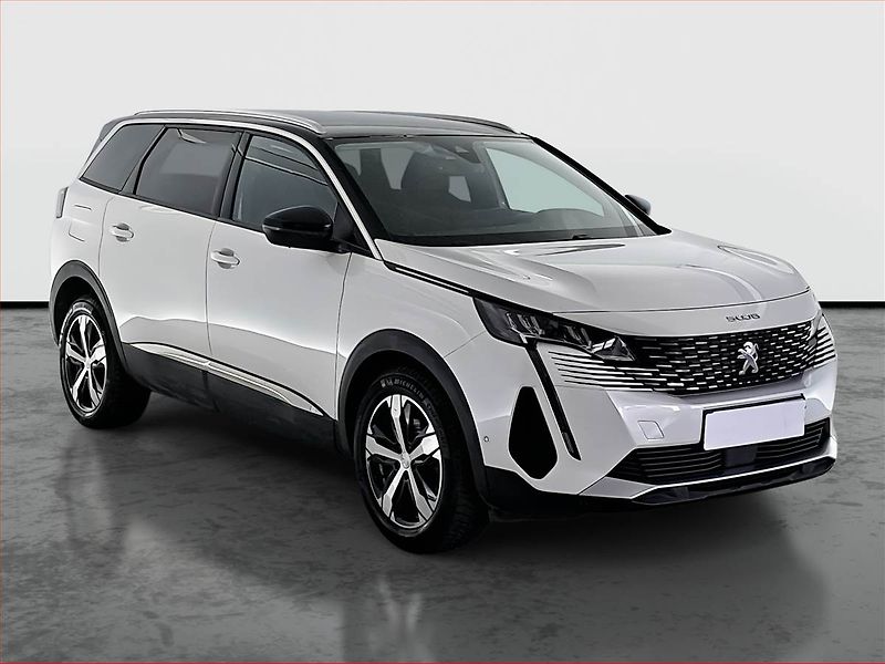 Peugeot 5008 (2021) PureTech 130 - fotka 1 z 18
