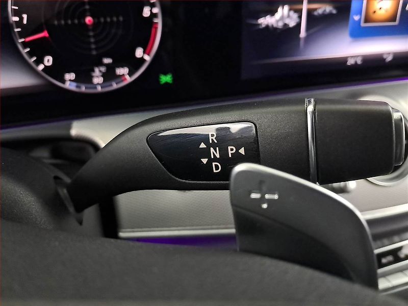 Mercedes-Benz Třídy E (2019) E 400 d - fotka 13 z 18