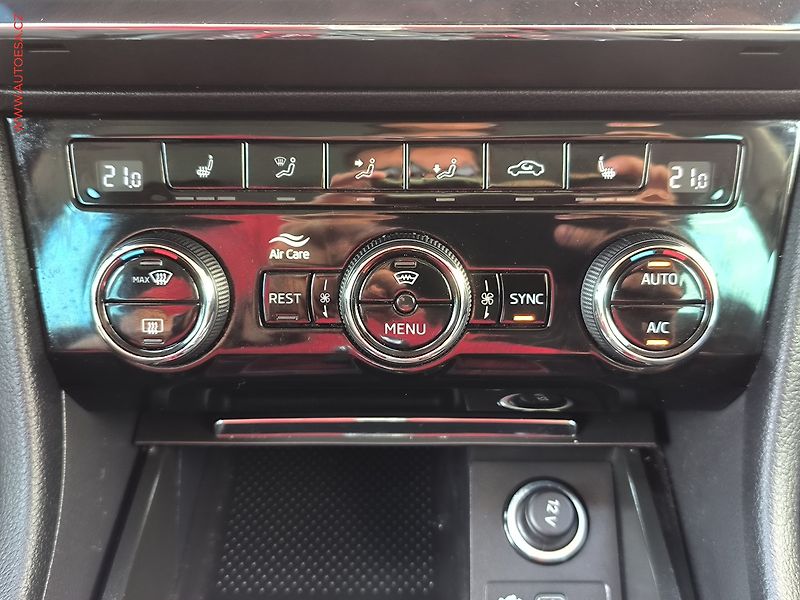 Škoda Superb (2021) 2.0 TDi 4x4, ČR, Style, DSG - fotka 21 z 29