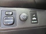 Toyota RAV4 2,0 D4D, klima,4x4,servis,tažn - náhled 25