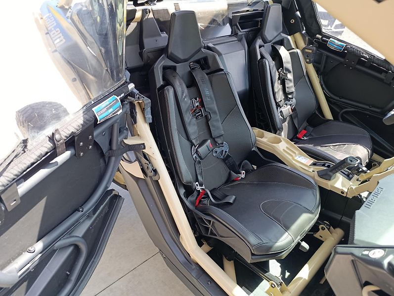 Can-Am MAVERICK XRS TURBO RR DPH - fotka 16 z 30