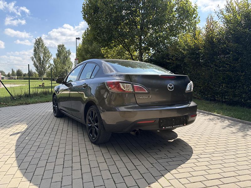 Mazda 3 2.0 High-Line - fotka 8 z 31