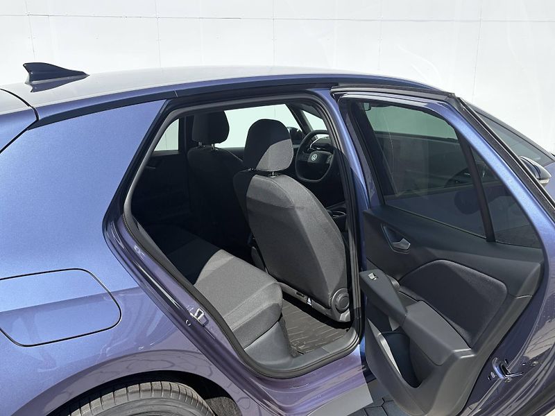 Volkswagen Ostatní (2026) Life 79kWh - fotka 22 z 24