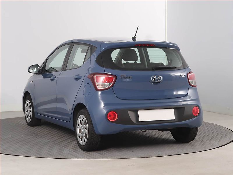 Hyundai i10 (2017) 1.0, Serv.kniha - fotka 4 z 15