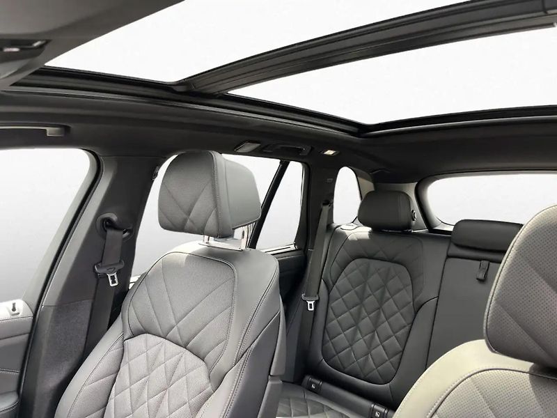 BMW X5 xDrive30d M-Sport Vzduch DAPro - fotka 5 z 9