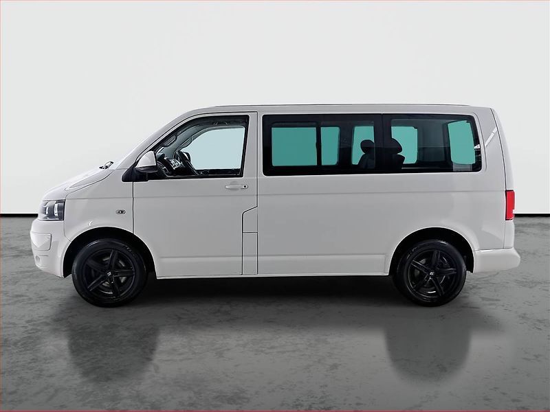 Volkswagen Multivan (2011) 2.0 TDI - fotka 3 z 17