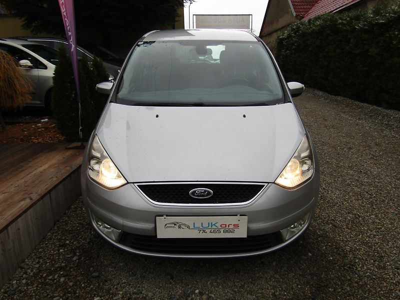 Ford Galaxy (2006) 2.0 TDCi 96kW  ZIMNÍ PNEU 7MÍS - fotka 6 z 40