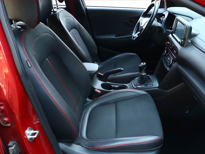 Hyundai Kona (2018) 1.0 T-GDI, Kůže, Tempomat - fotka 7 z 19