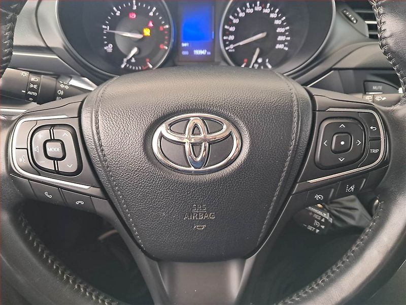 Toyota Avensis (2017) 2.0 D-4D, Navi, Tempomat - fotka 17 z 17