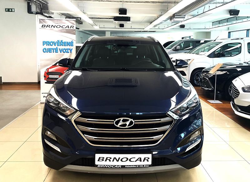 Hyundai Tucson 2.0 CRDi, PREMIUM - REZERVACE - fotka 2 z 29
