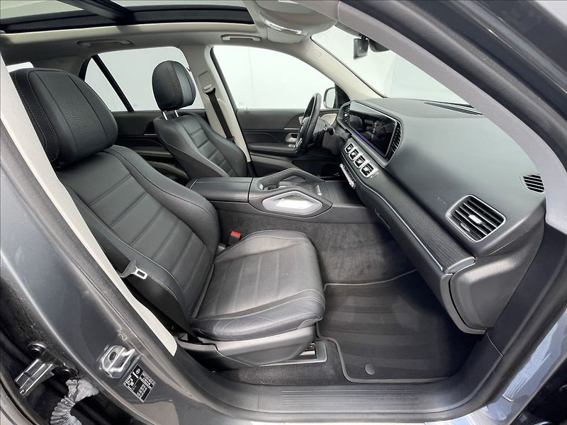 Mercedes-Benz GLE 2,9 4MATIC AMG Line TAŽNÉ  400 - fotka 17 z 23