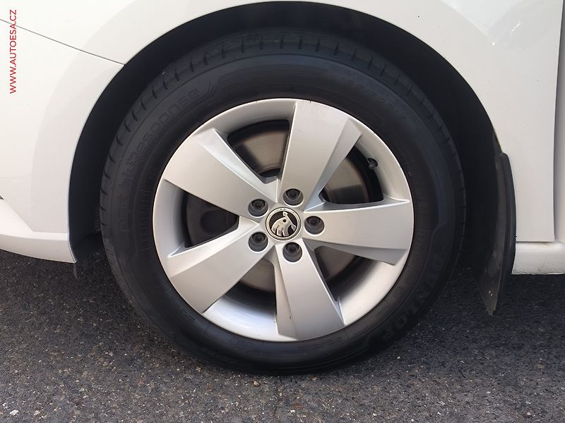 Škoda Fabia (2016) 1.2 TSi, 2.maj,ČR - fotka 20 z 21