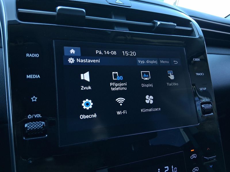 Hyundai Tucson SMART 1.6 T-GDi 110 kW - fotka 13 z 25