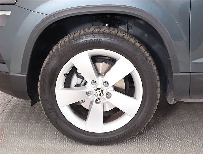 Škoda Karoq (2020) 1.6 TDI - fotka 14 z 17